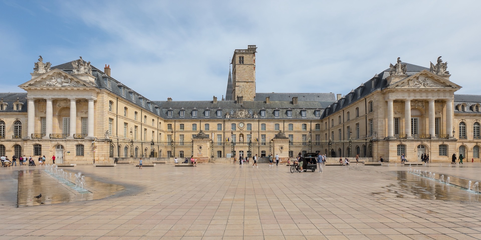 Dijon, toits bourguignons